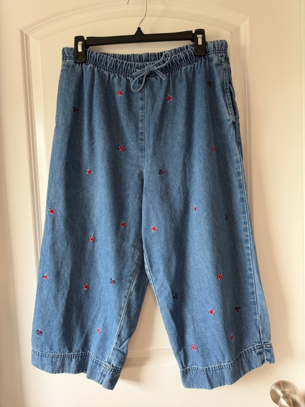 Vintage Coastal Grandma breckenridge Denim Culottes with Red Star Embroidery